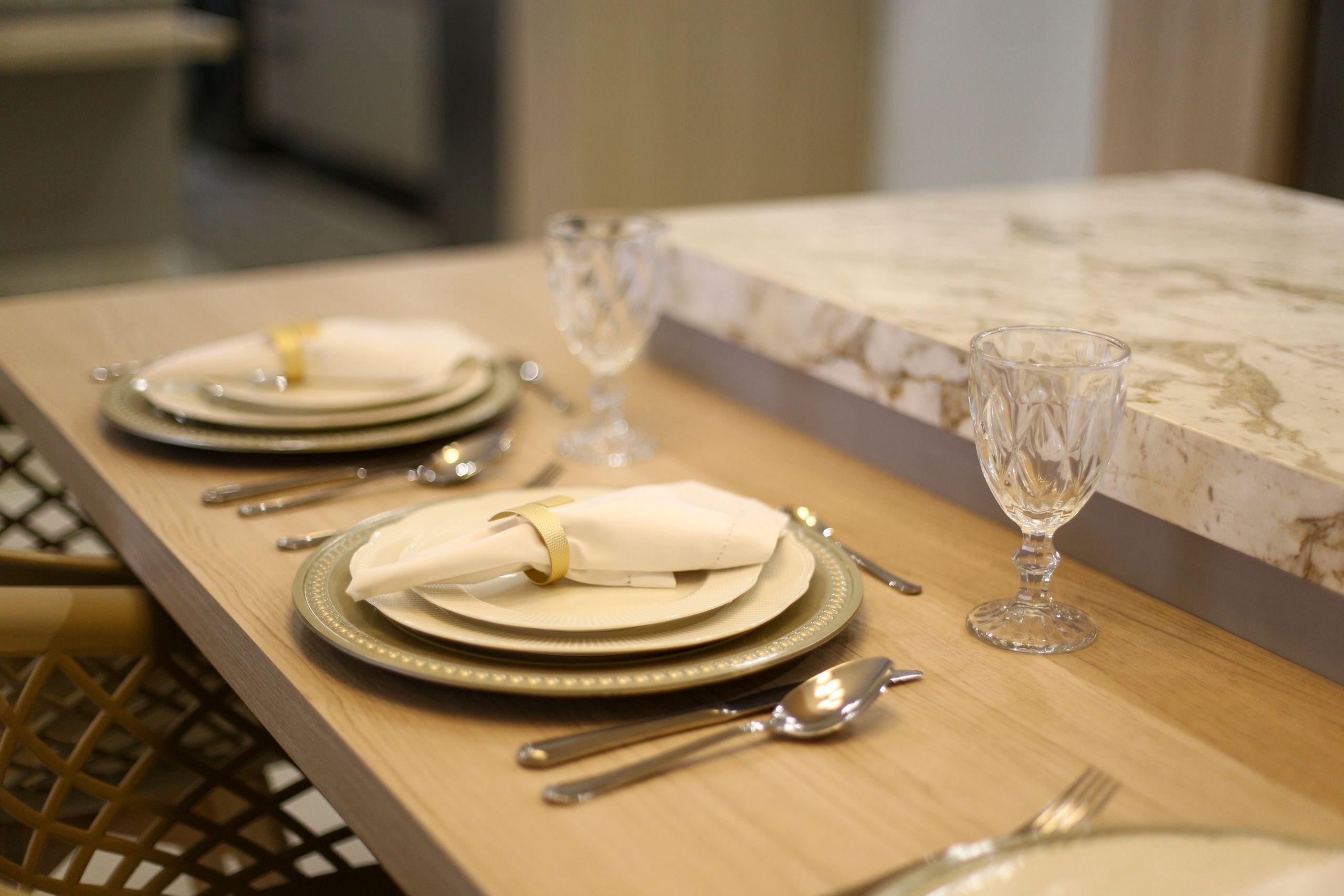 Ariston Yellow