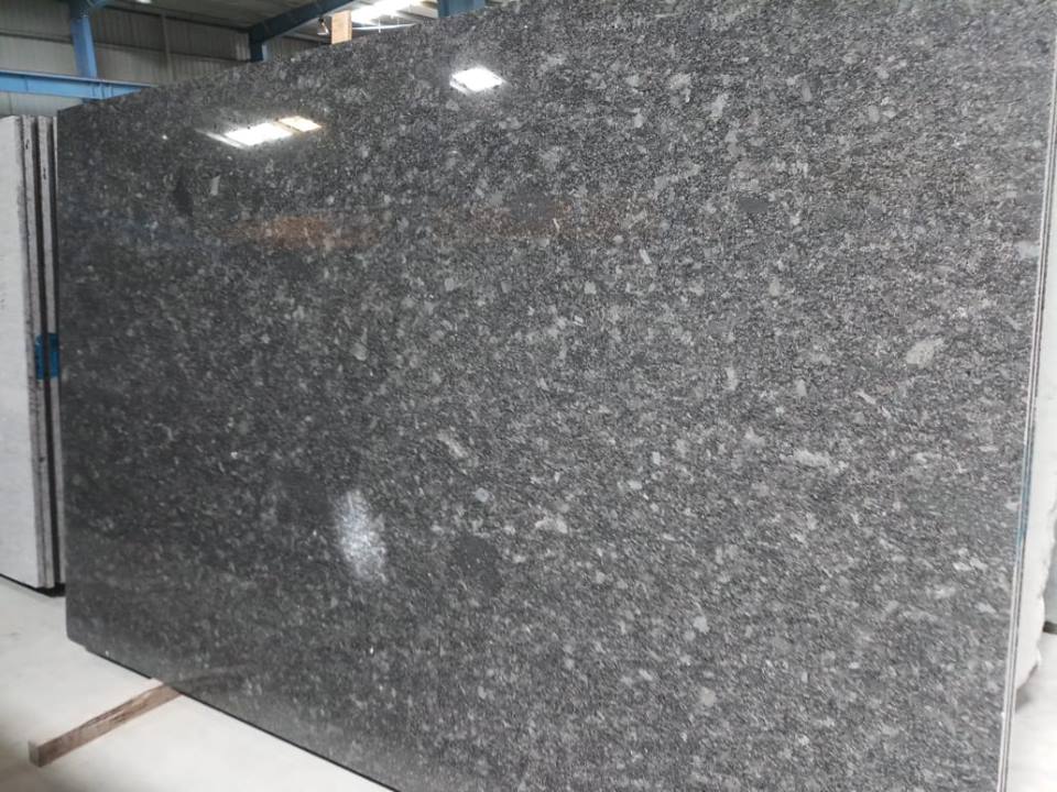 Polished-Granite-Slabs-Steel-Grey-Granite-Slabs201891317583